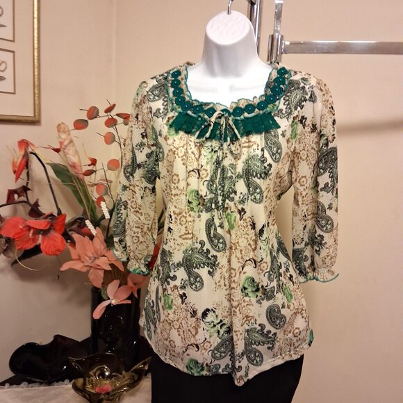 NWT Women's Teal Blue Beige Printed Lined Blouse ¾ Sleeve Pleated Top 8 M - Picture 4 of 9